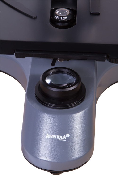 Mikroskop monokularowy Levenhuk 700M-1437417