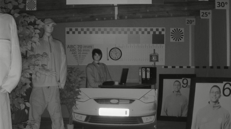 KAMERA WANDALOODPORNA AHD, HD-CVI, HD-TVI, PAL HAC-HDBW1500R-Z-2712-S2 - 5Mpx 2.7... 12mm - MOTOZOOM DAHUA-1328364