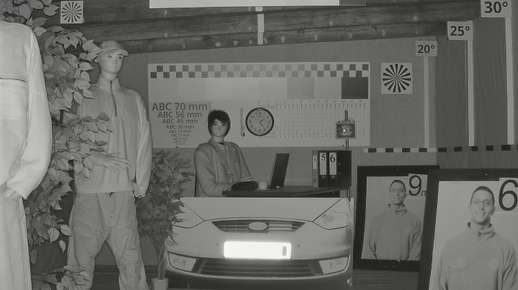 KAMERA AHD, HD-CVI, HD-TVI, PAL HAC-HFW1500R-Z-IRE6-A-2712-S2 - 5Mpx 2.7... 12mm - MOTOZOOM DAHUA-1327984