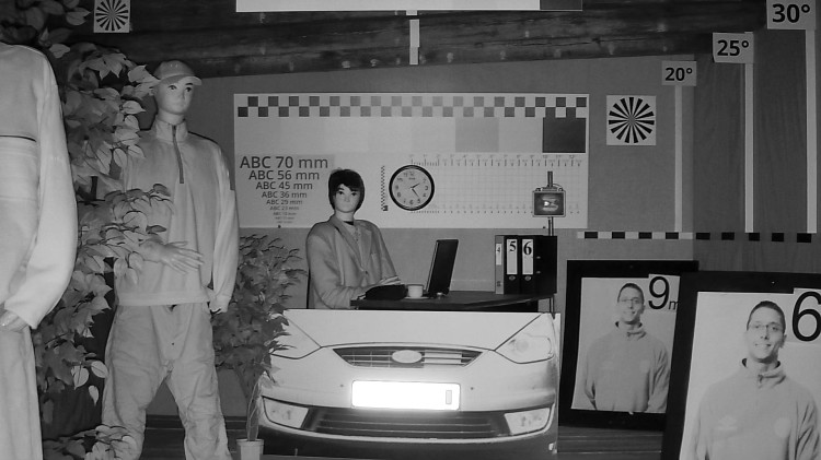 KAMERA WANDALOODPORNA IP IPC-HDBW2241R-ZAS-27135 - 1080p, 2.7... 13.5mm - MOTOZOOM DAHUA-1445575