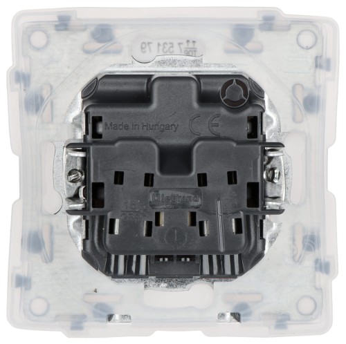 GNIAZDO POJEDYNCZE LE-753179 Valena Life 230V 16A IP44 LEGRAND-1337331
