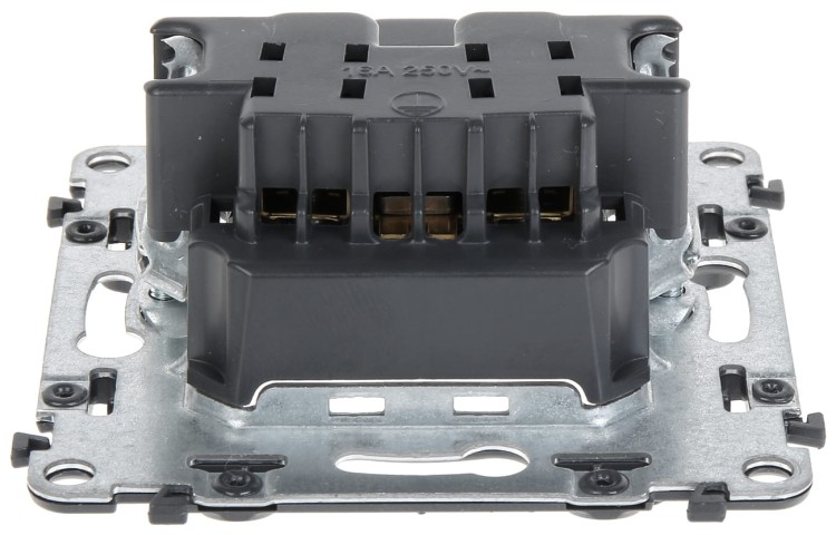 GNIAZDO POJEDYNCZE LE-753184 Valena Life 230V 16A LEGRAND-1347059