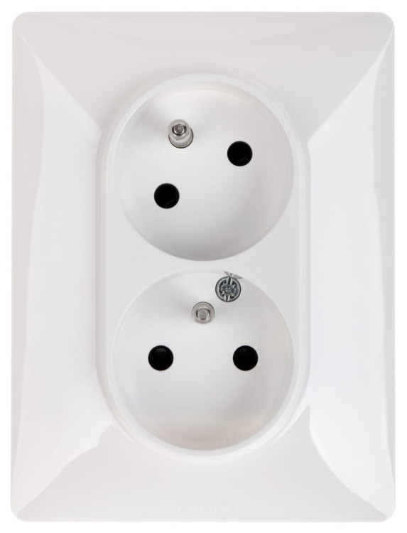 GNIAZDO PODWÓJNE LE-753186 Valena Life 230V 16A LEGRAND-1347061