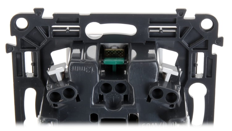 GNIAZDO PODWÓJNE LE-753190 Valena Life 230V 16A LEGRAND-1347015