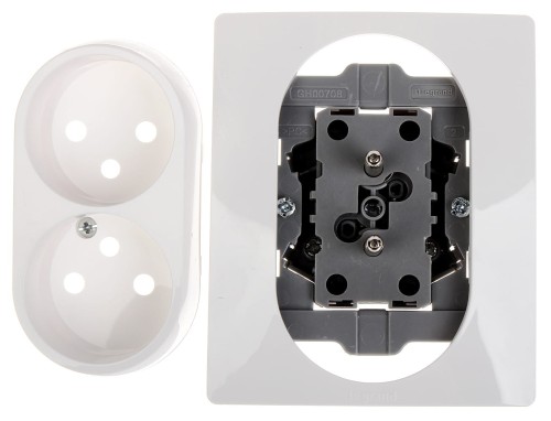 GNIAZDO PODWÓJNE LE-764541 Niloe 230V 16A LEGRAND-1347033