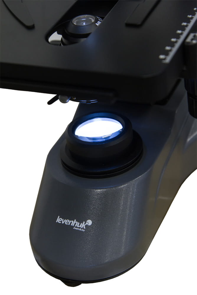 Trójokularowy mikroskop cyfrowy Levenhuk D740T 5.1M-1437470