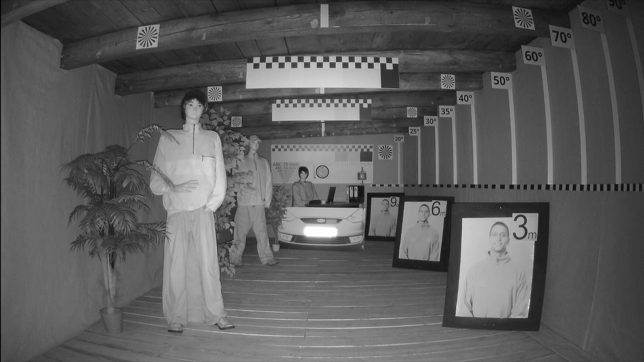 KAMERA WANDALOODPORNA AHD, HD-CVI, HD-TVI, PAL HAC-HDBW1500R-Z-2712-S2 - 5Mpx 2.7... 12mm - MOTOZOOM DAHUA-1328351