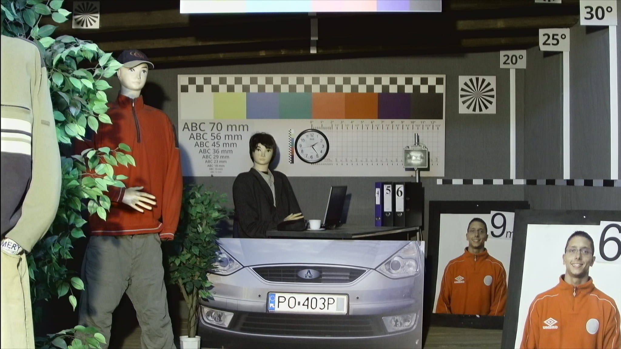 KAMERA WANDALOODPORNA AHD, HD-CVI, HD-TVI, PAL HAC-HDBW1500R-Z-2712-S2 - 5Mpx 2.7... 12mm - MOTOZOOM DAHUA-1328350