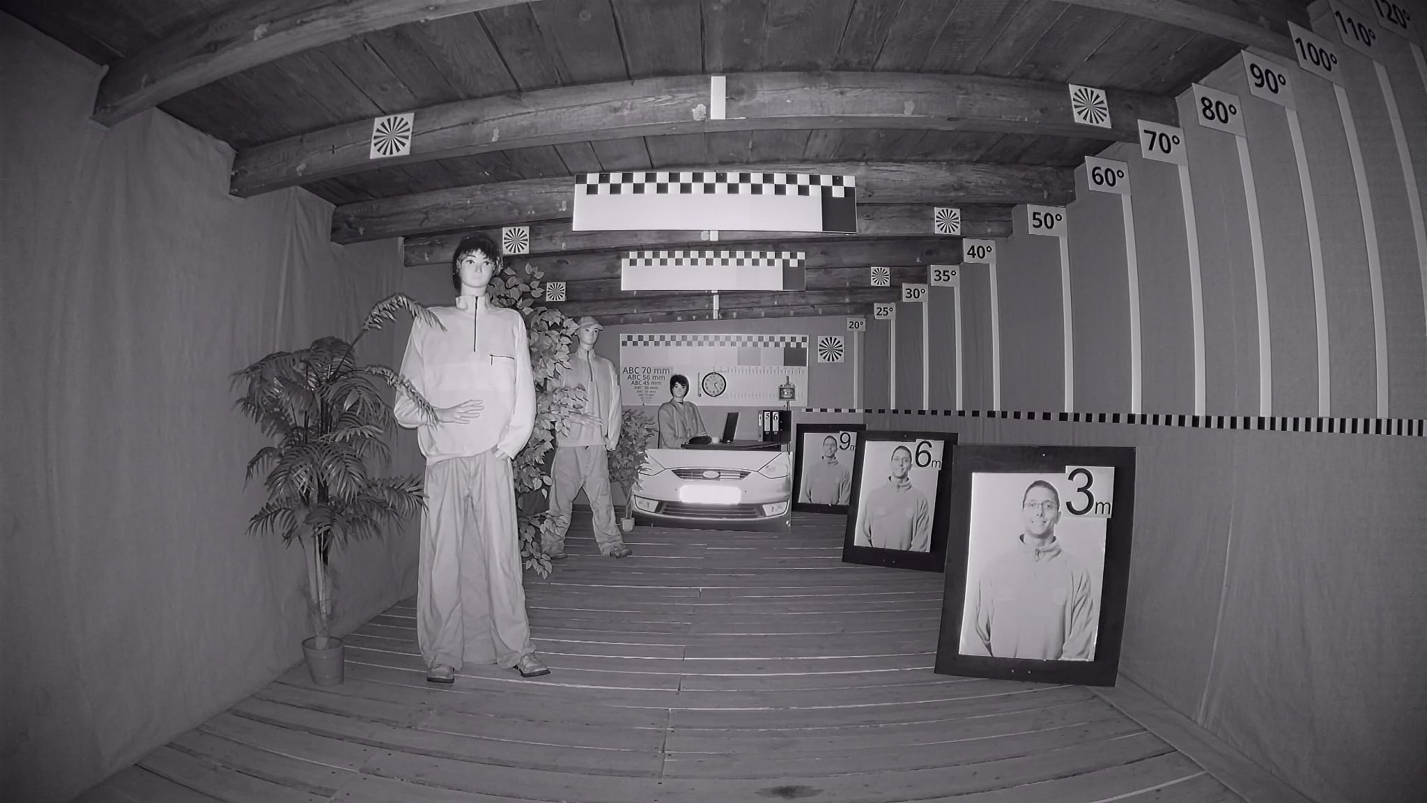 KAMERA AHD, HD-CVI, HD-TVI, PAL HAC-HDW1801T-Z-A-27135-S2 - 8.3Mpx 2.7... 13.5mm - MOTOZOOM DAHUA-1517225