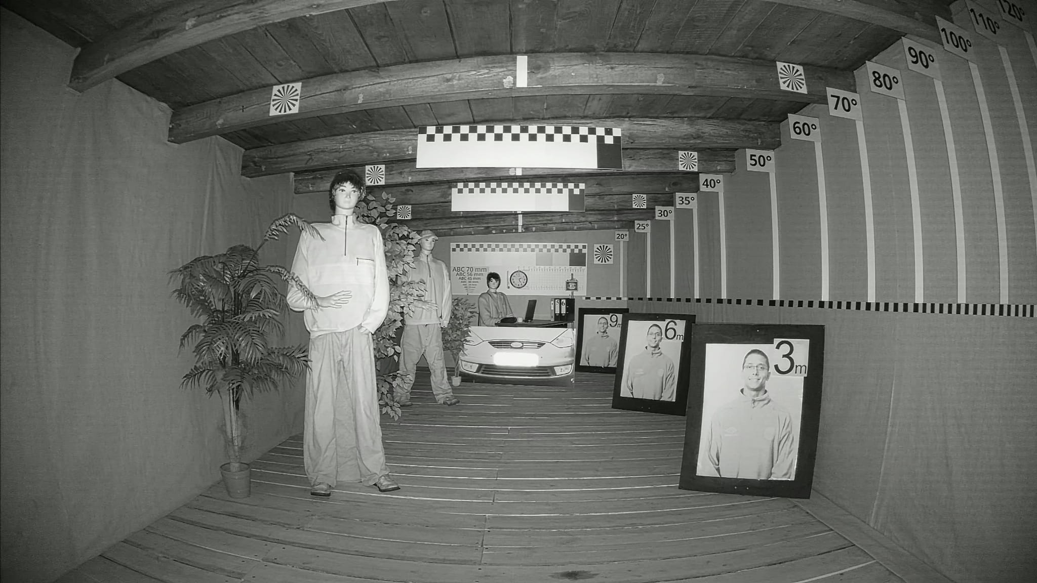 KAMERA AHD, HD-CVI, HD-TVI, PAL HAC-HDW1801T-Z-A-27135-S2 - 8.3Mpx 2.7... 13.5mm - MOTOZOOM DAHUA-1517219