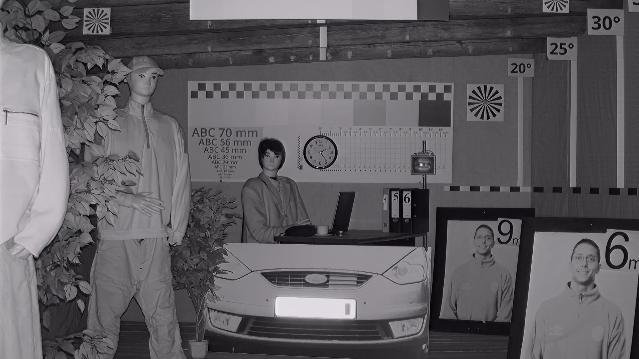 KAMERA AHD, HD-CVI, HD-TVI, PAL HAC-HDW1801T-Z-A-27135-S2 - 8.3Mpx 2.7... 13.5mm - MOTOZOOM DAHUA-1517226