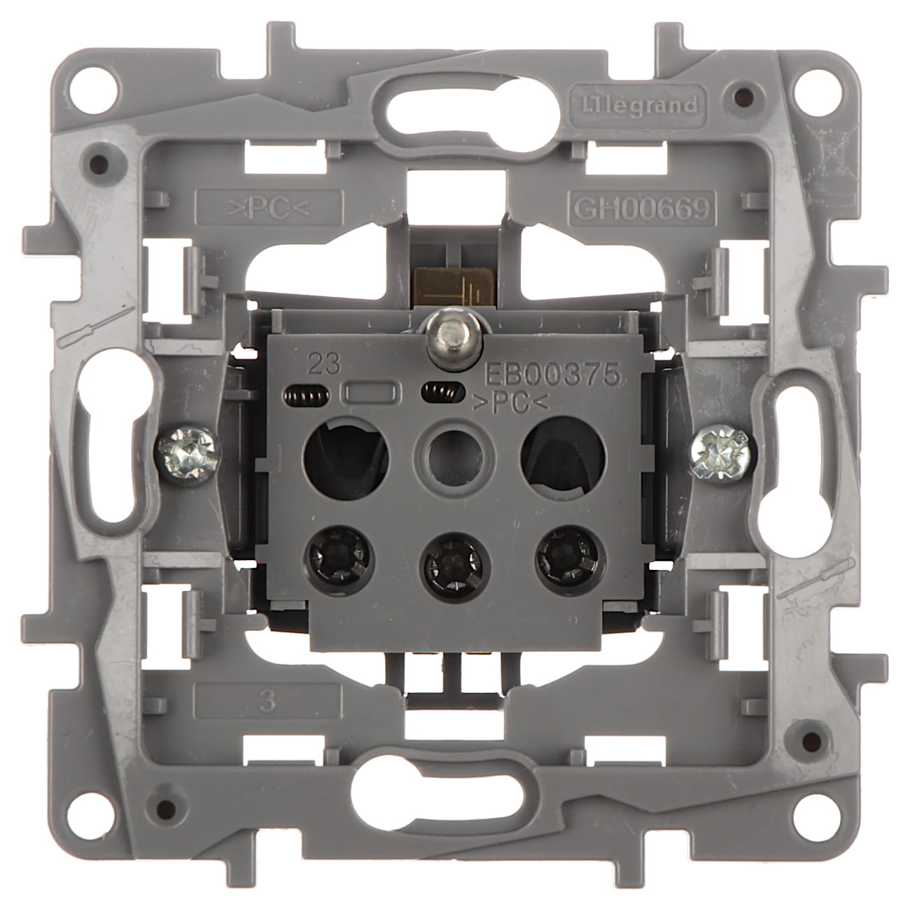 GNIAZDO POJEDYNCZE LE-764537 Niloe 230V 16A IP44 LEGRAND-1334482