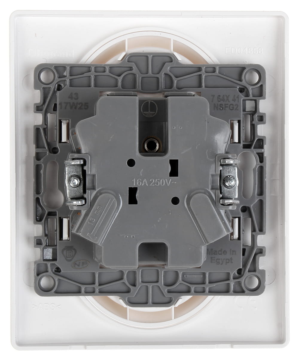 GNIAZDO PODWÓJNE LE-764541 Niloe 230V 16A LEGRAND-1347035