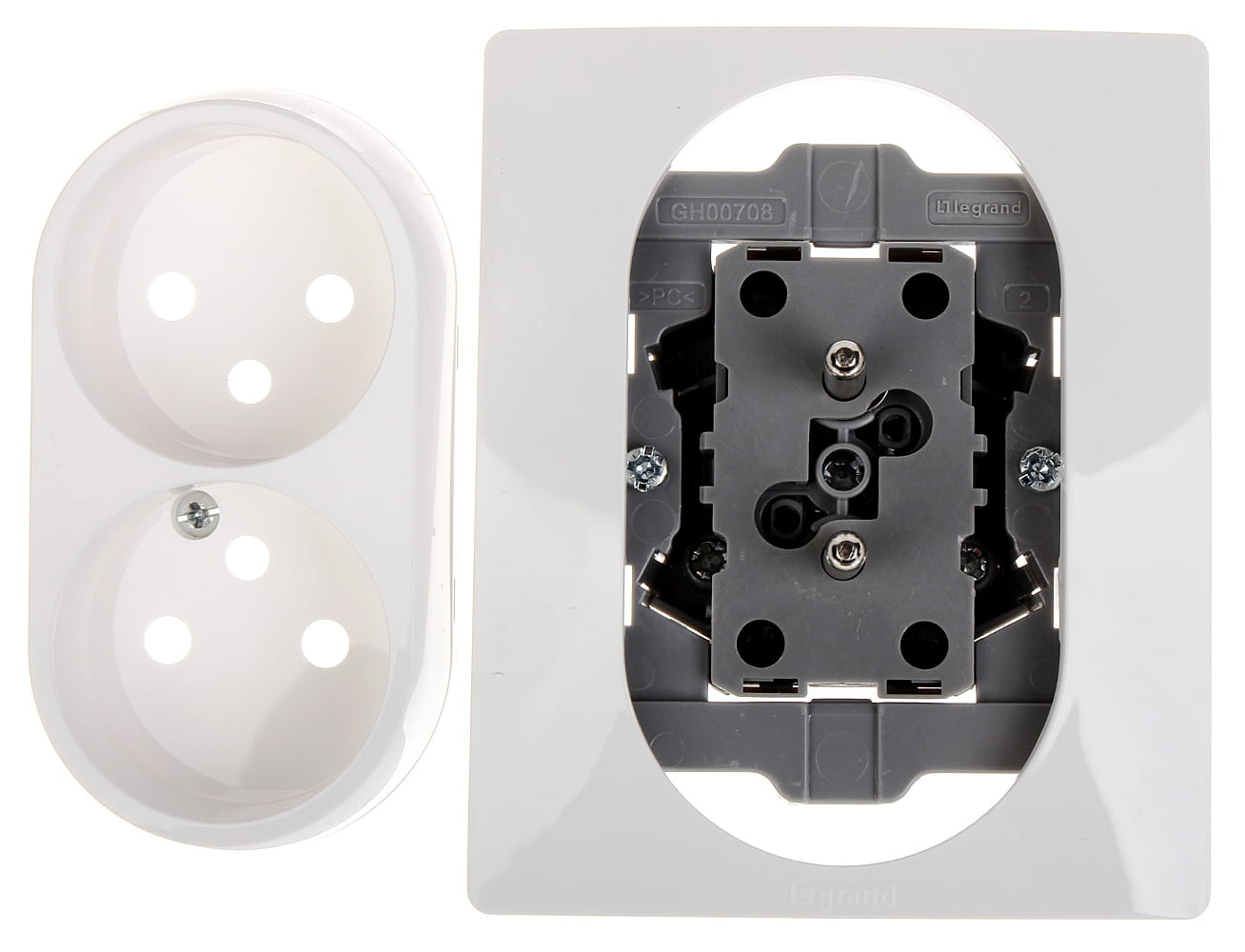 GNIAZDO PODWÓJNE LE-764541 Niloe 230V 16A LEGRAND-1347033