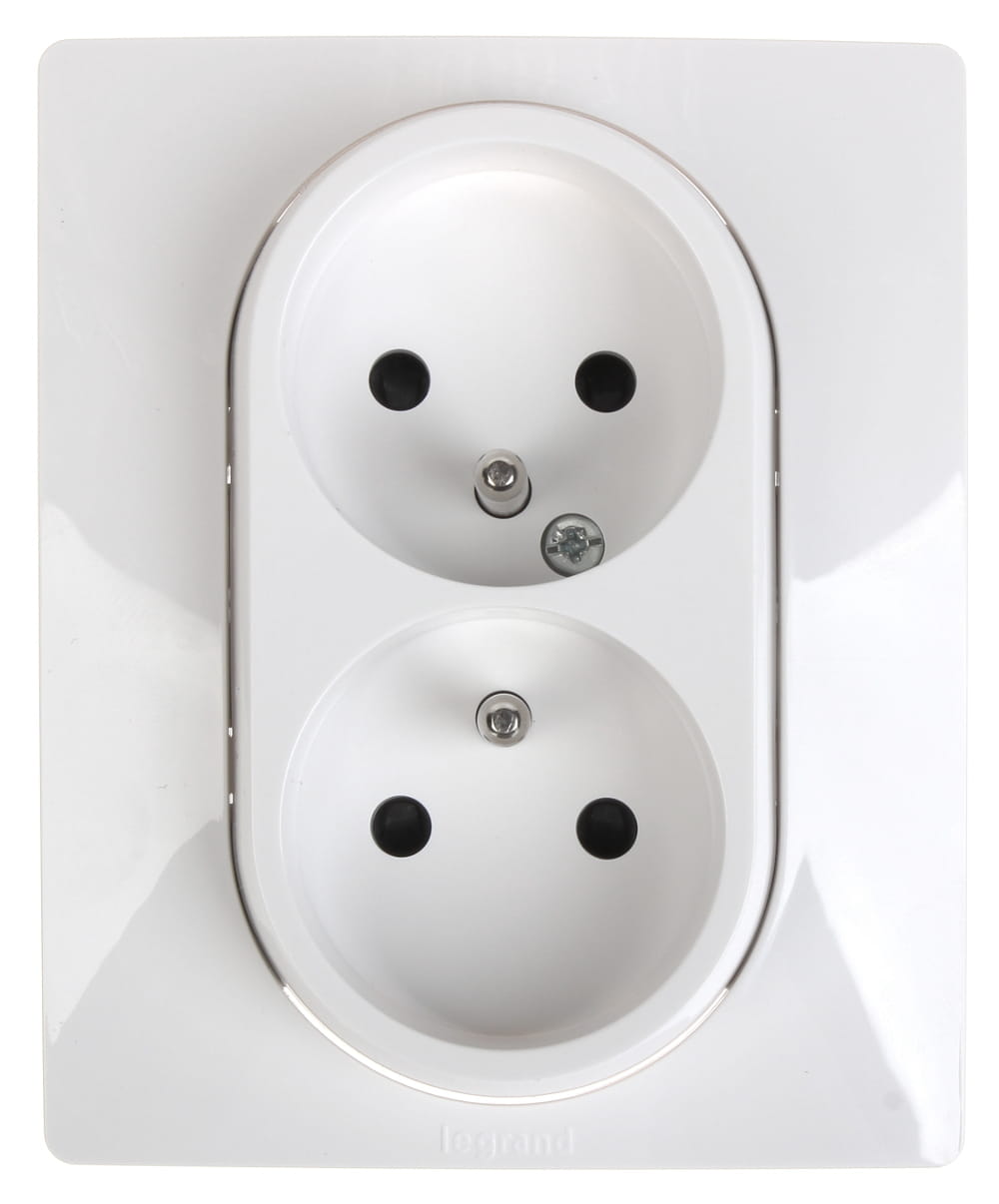 GNIAZDO PODWÓJNE LE-764541 Niloe 230V 16A LEGRAND-1347032